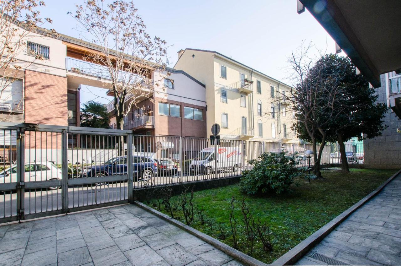 Zona Navigli - Smart House Con Tv 50 E Fast Wifi Leilighet Milano Eksteriør bilde
