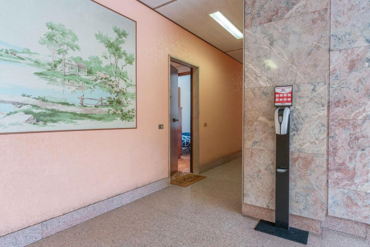 Zona Navigli - Smart House Con Tv 50 E Fast Wifi Leilighet Milano Eksteriør bilde
